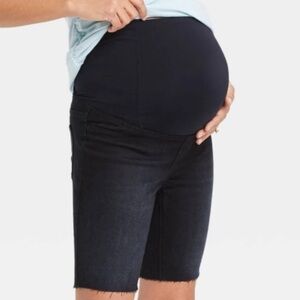 Isabel Maternity by Ingrid & Isabel Black Bermuda Shorts with Belly Support